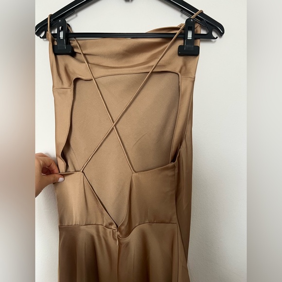 Significant Other sleeveless satin dress - Picture 5 of 6